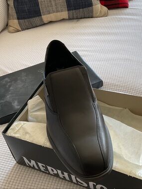 Mephisto Men’s Black Leather Slip-On Loafer